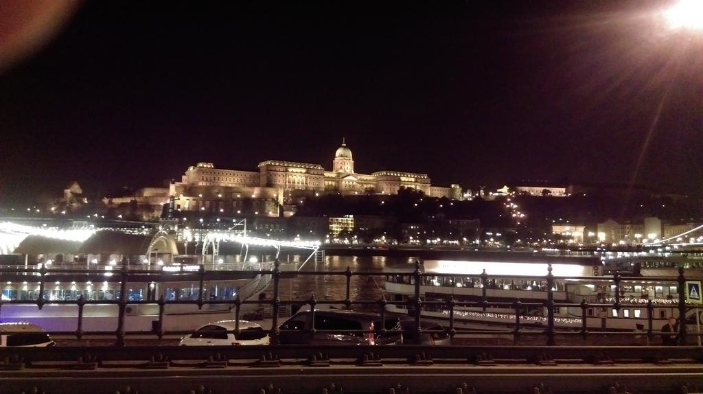 Sissi Residence With Free Parking Lot Budapest Exterior photo